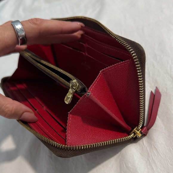 Louis Vuitton Clemence Checkered Wallet - Picture 8 of 10